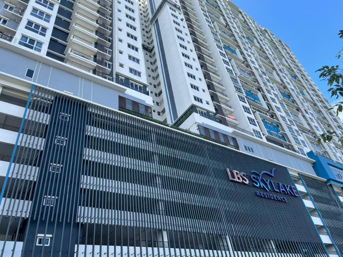 Sky Lake Residency, Putra Perdana Puchong Zewnętrze zdjęcie